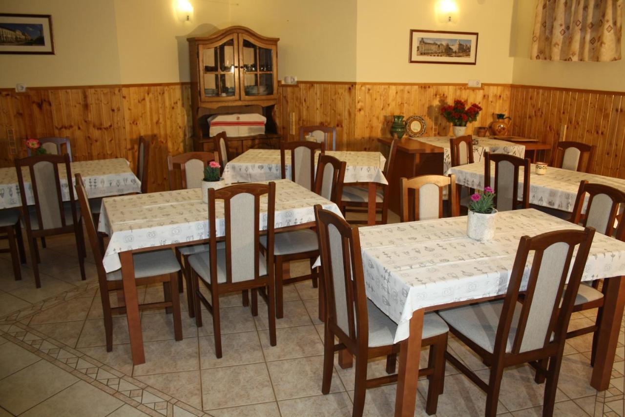Harmonia Apartmanhaz Hajdúszoboszló Kültér fotó